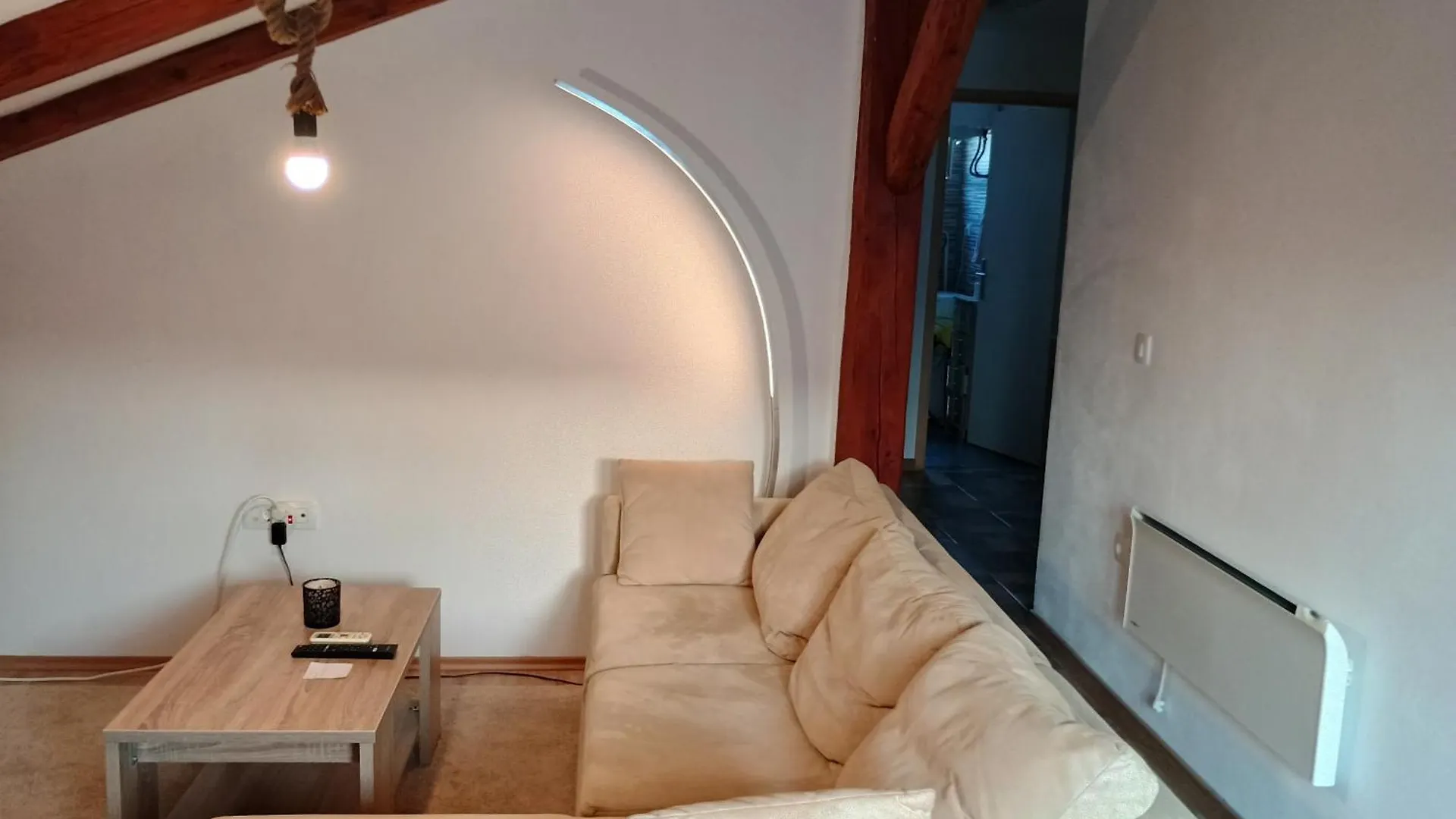 Moon Light-Free Parking Apartment Rijeka